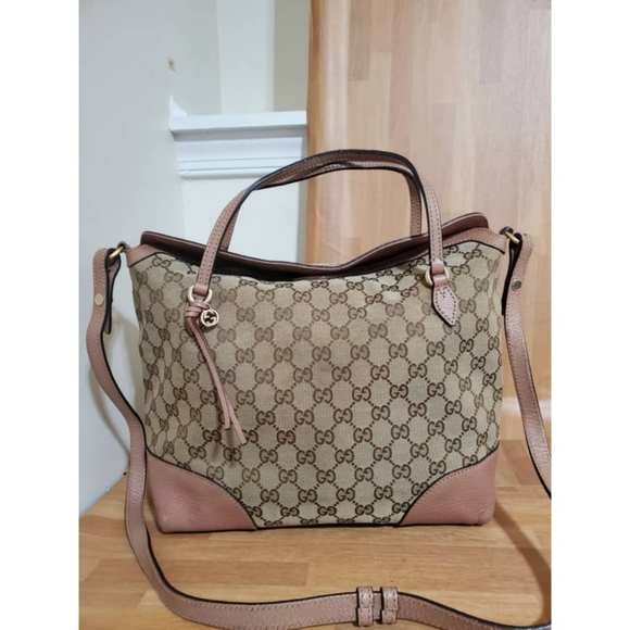 Gucci Handbags - Authentic GUCCI Monogram Medium Bree Shoulder Bag